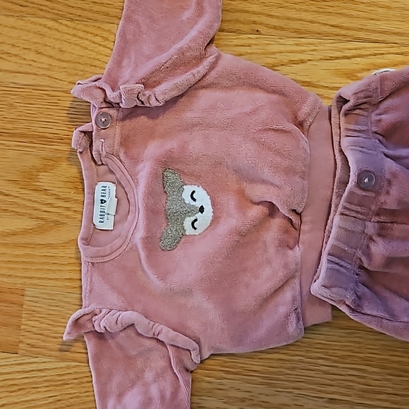 Matching set - Picture 2 of 4